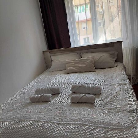 A&D Apartment Resita Ngoại thất bức ảnh